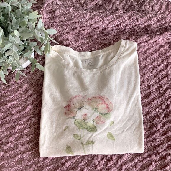 🌹Margaret O’Leary Rose T Shirt, Size M - Picture 1 of 5